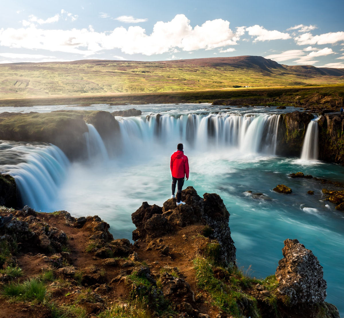 tipping a tour guide in iceland